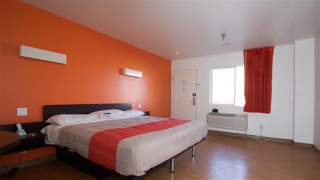 Hawthorn Suites Victorville Pokoj fotografie