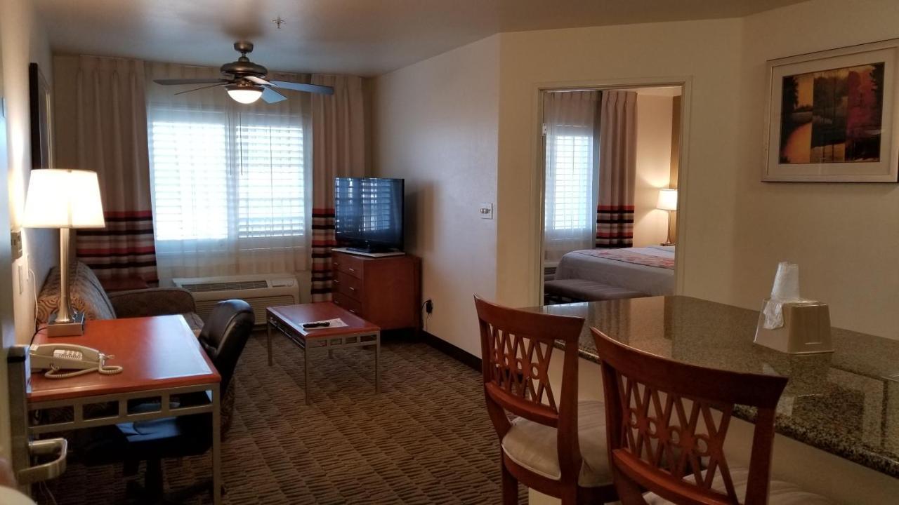 Hawthorn Suites Victorville Exteriér fotografie
